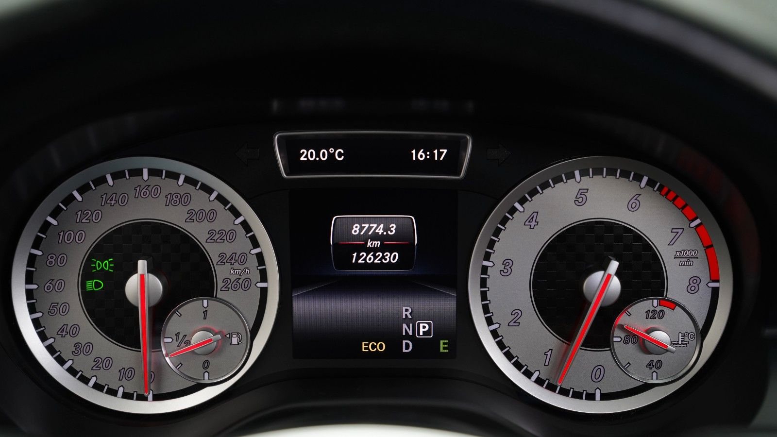 Mercedes-Benz A 200 BlueEfficiency · EXKLUSIV-PAKET · BI-XENON · PDC