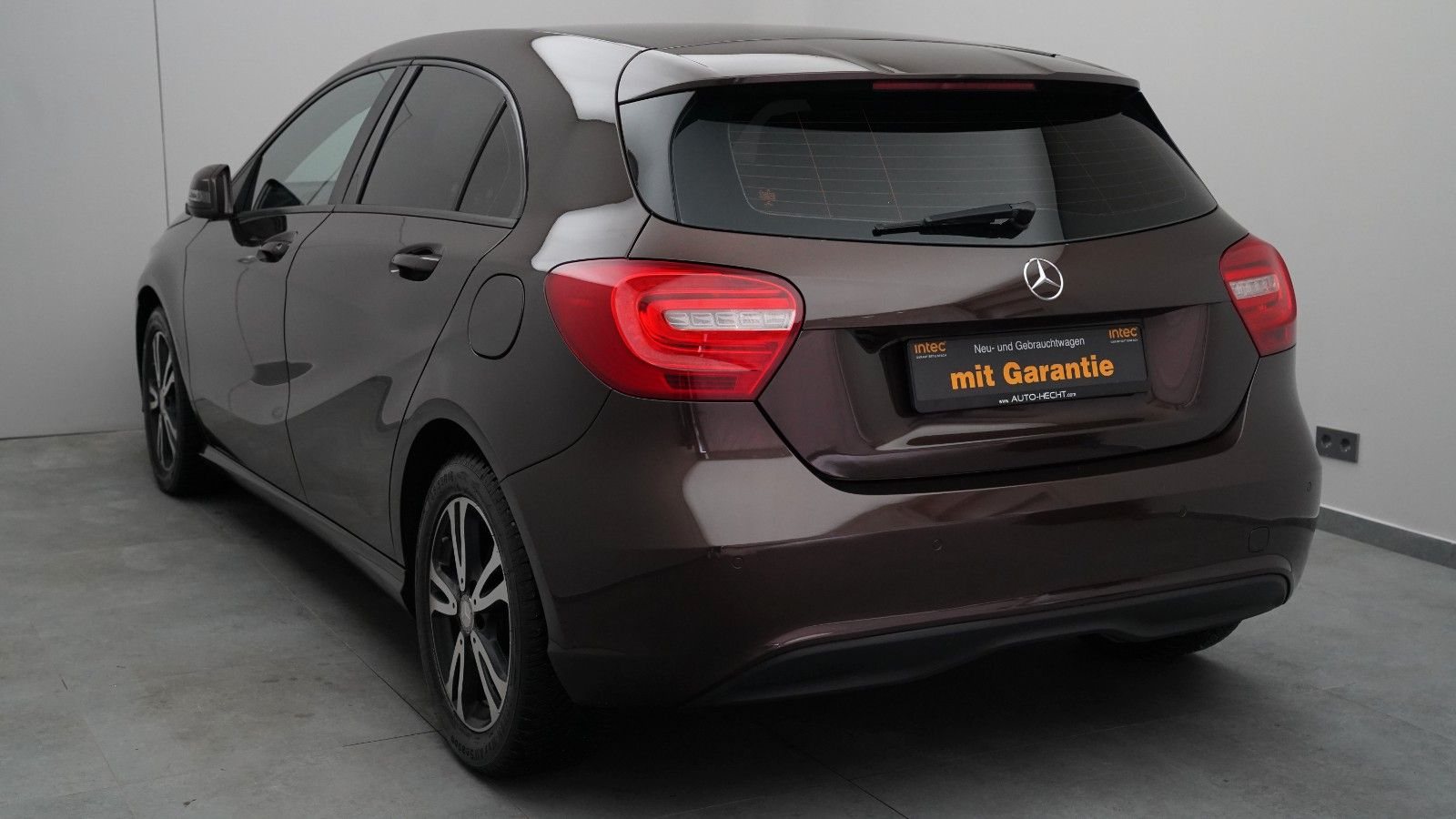 Mercedes-Benz A 200 BlueEfficiency · EXKLUSIV-PAKET · BI-XENON · PDC