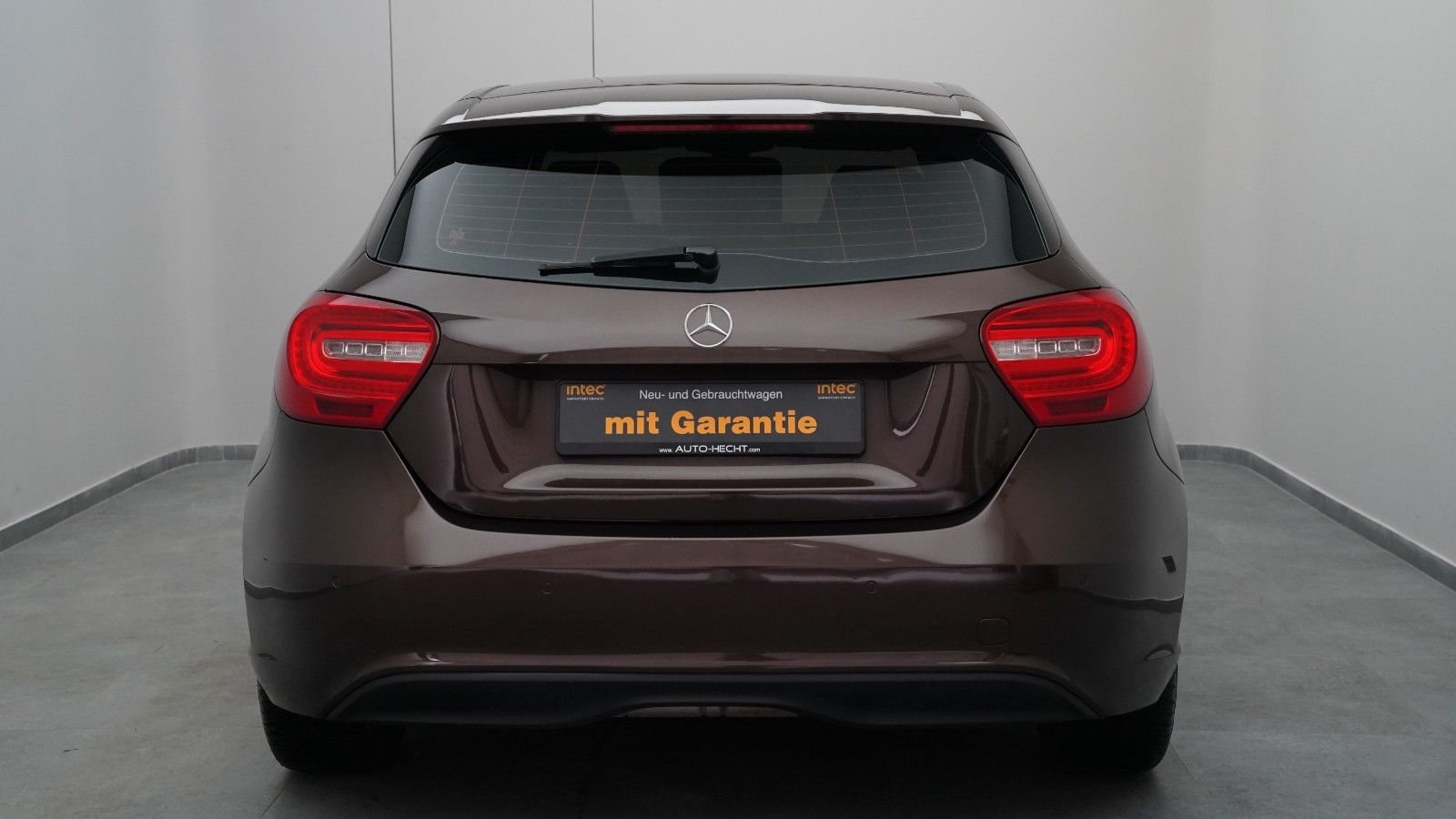 Mercedes-Benz A 200 BlueEfficiency · EXKLUSIV-PAKET · BI-XENON · PDC