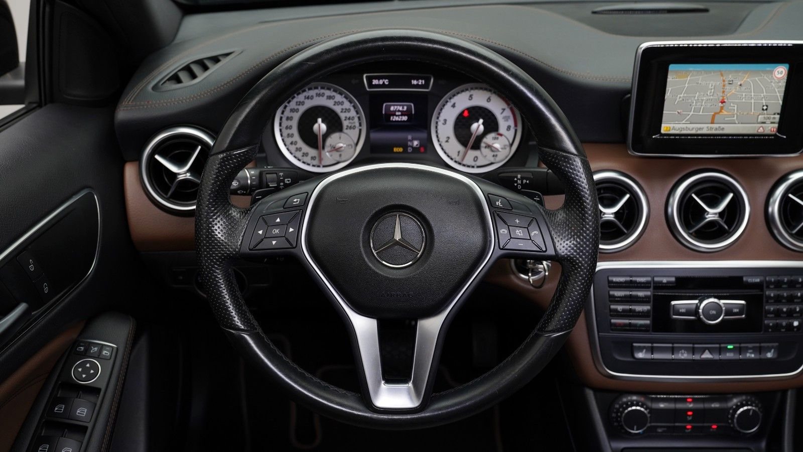 Mercedes-Benz A 200 BlueEfficiency · EXKLUSIV-PAKET · BI-XENON · PDC