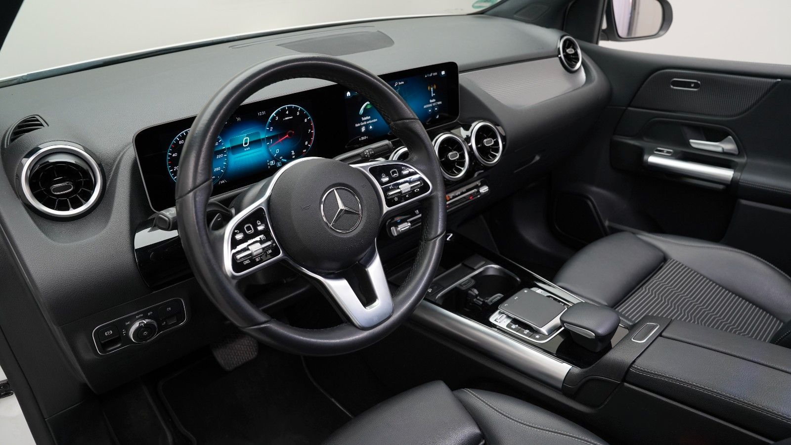 Mercedes-Benz B 220 4Matic · BUSINESS · KAMERA · AHK · LED · KLIMA