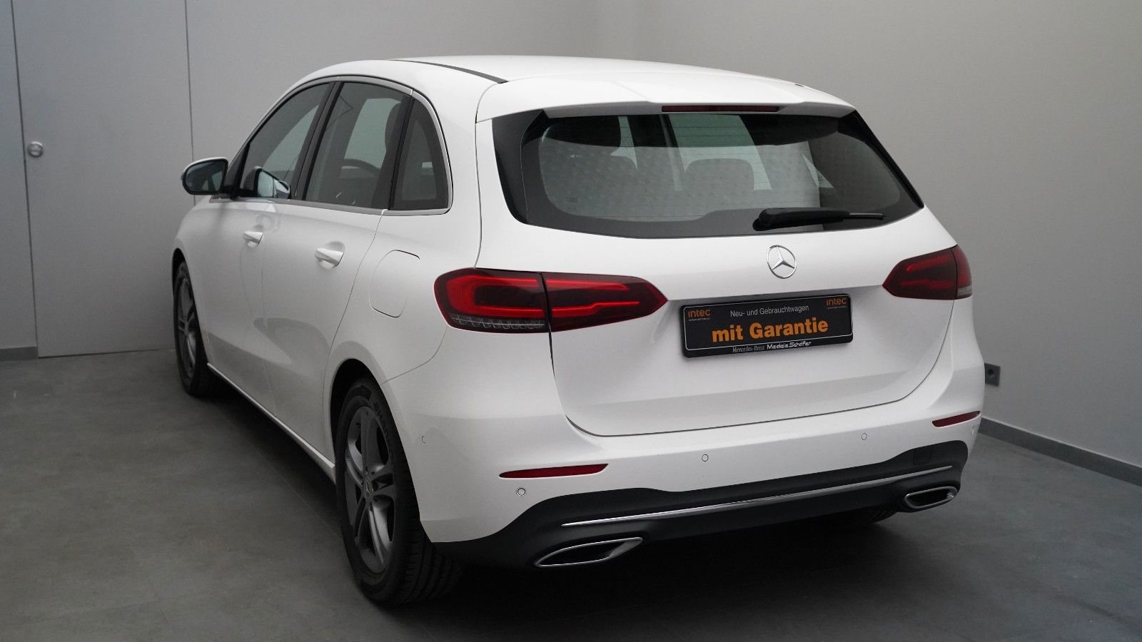 Mercedes-Benz B 220 4Matic · BUSINESS · KAMERA · AHK · LED · KLIMA