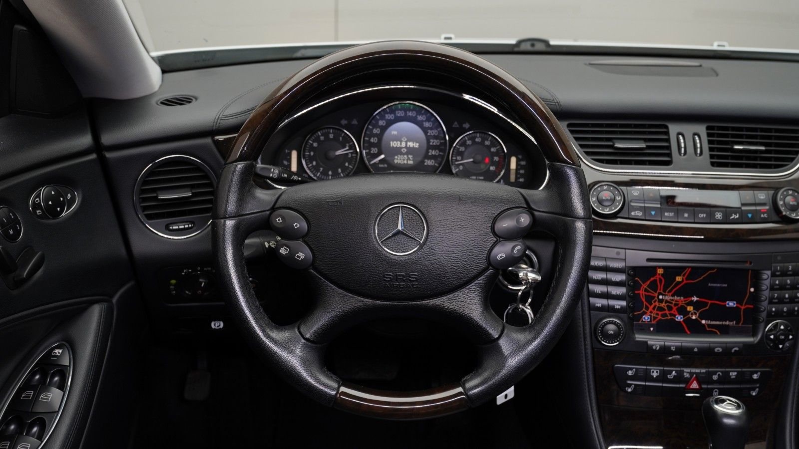 Mercedes-Benz CLS 350 CGI · HARMAN/KARDON · SITZBEL · TÜV · PDC