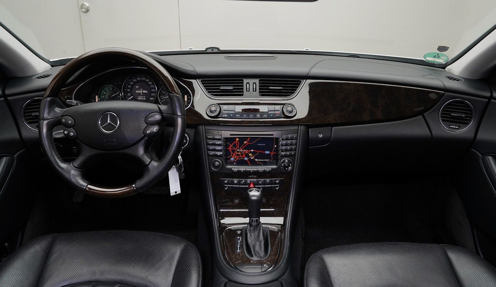 Mercedes-Benz CLS 350 CGI · HARMAN/KARDON · SITZBEL · TÜV · PDC