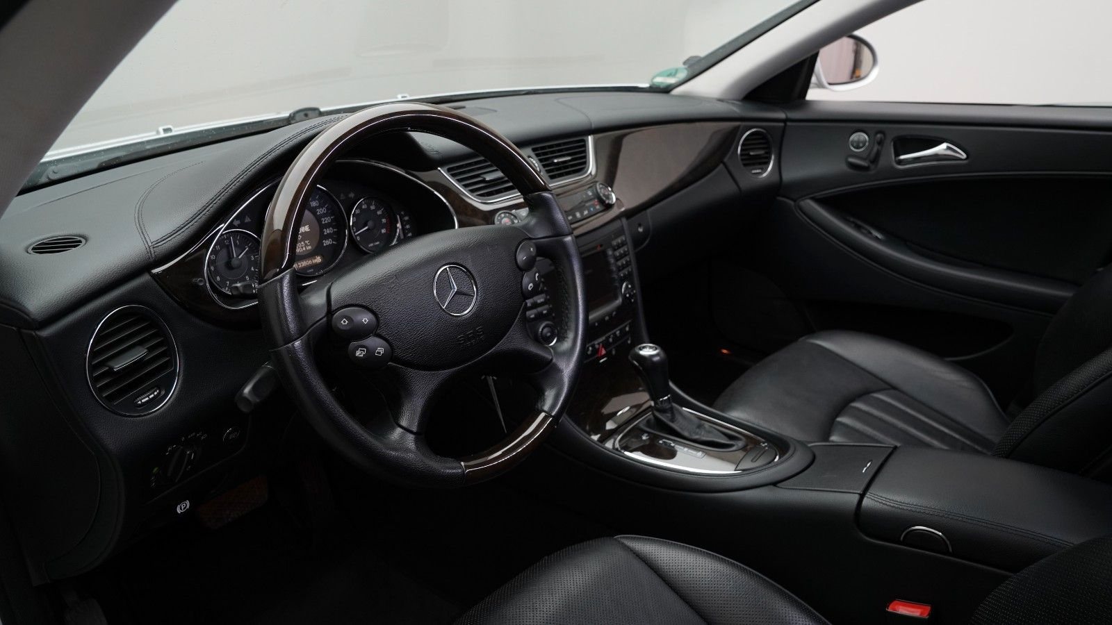 Mercedes-Benz CLS 350 CGI · HARMAN/KARDON · SITZBEL · TÜV · PDC