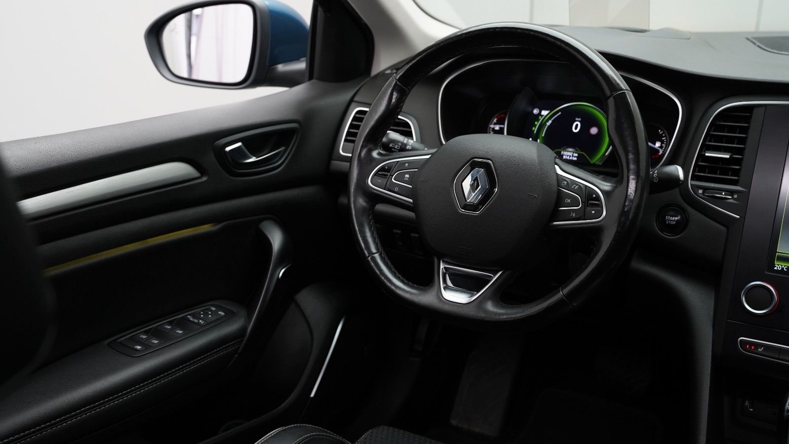 Renault Megane IV Grandtour 1.3 TCe BOSE-Edition · HEADUP