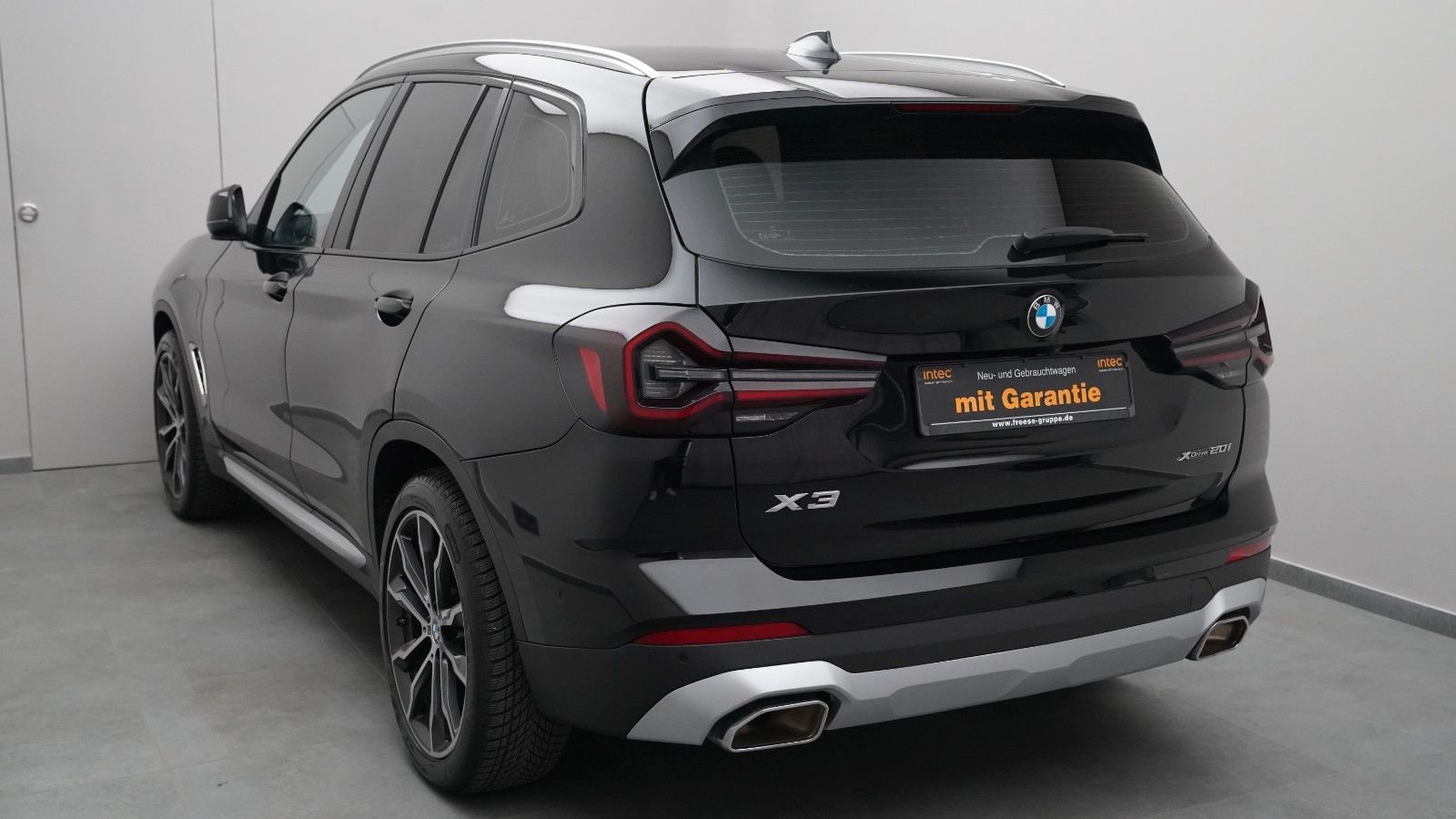 BMW X3 xDrive 20 i · AHK · KAMERA · HiFi · NAVI · SHZ