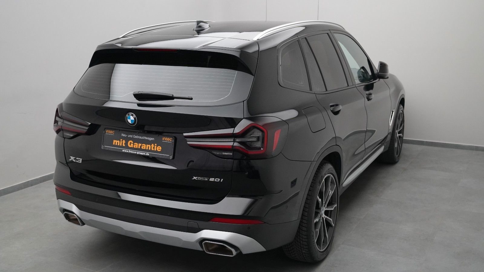 BMW X3 xDrive 20 i · AHK · KAMERA · HiFi · NAVI · SHZ