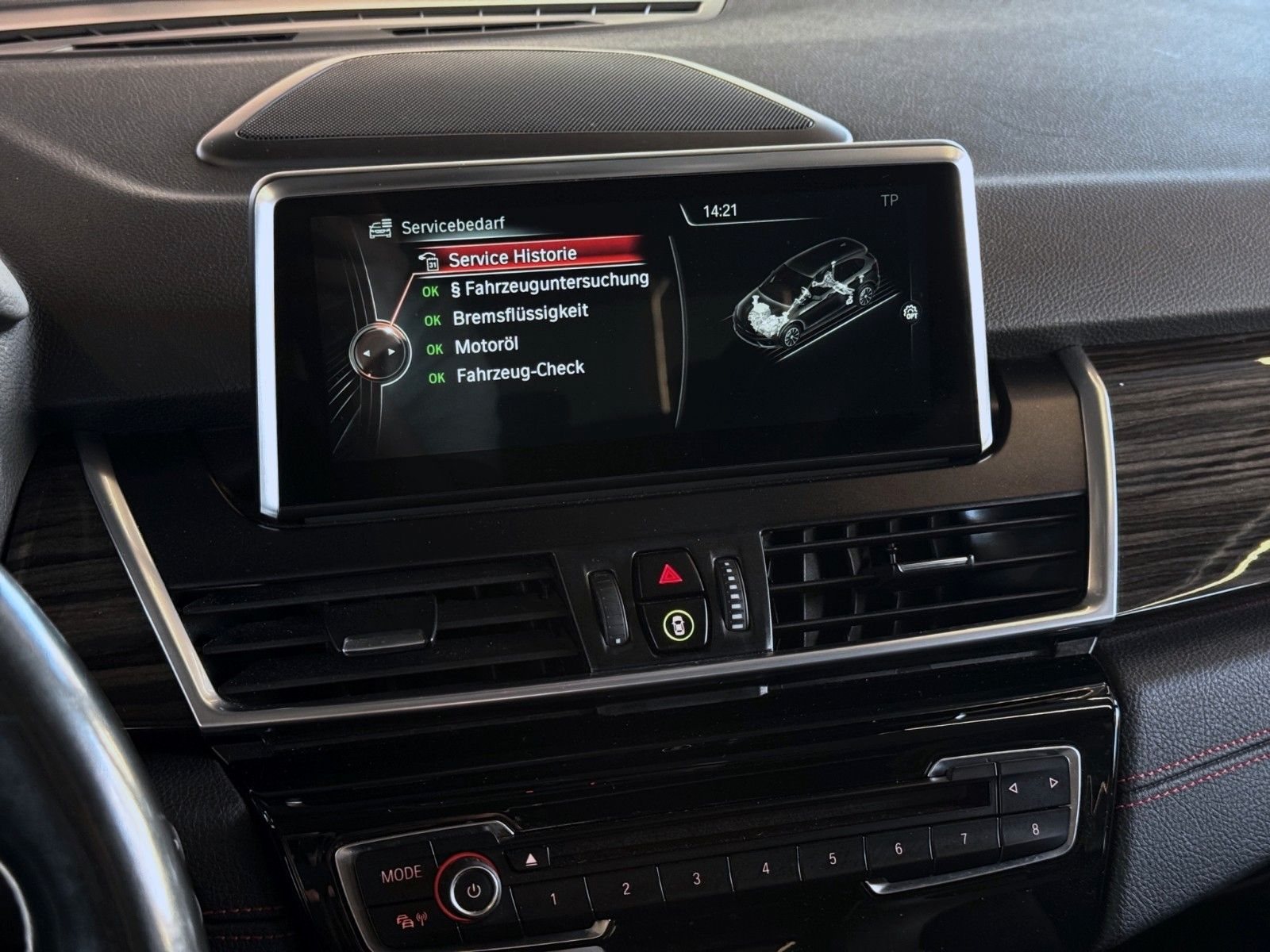 BMW 220 Active Tourer 220d Active Tourer xDrive Sport Line · PANO · KAMER