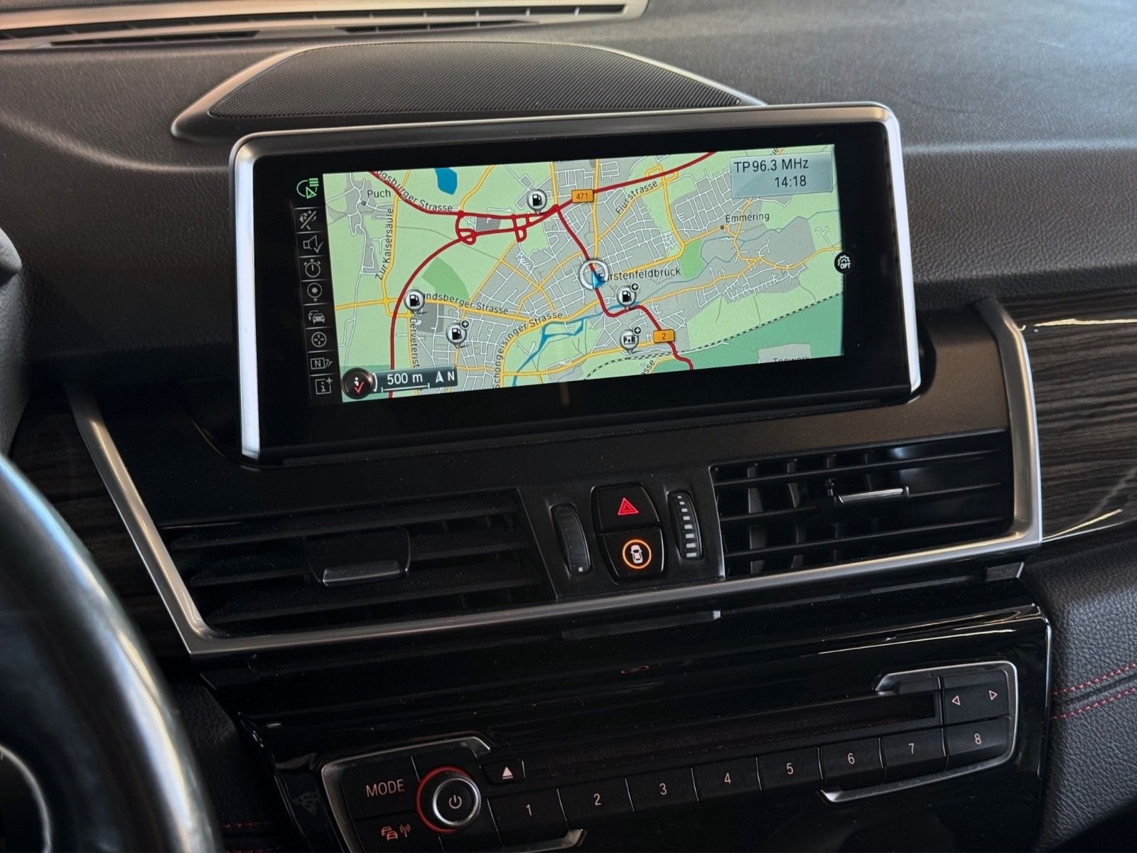 BMW 220 Active Tourer 220d Active Tourer xDrive Sport Line · PANO · KAMER