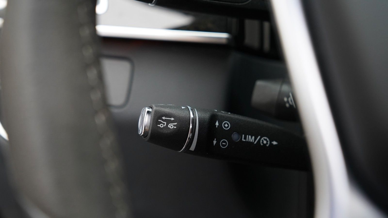 Mercedes-Benz E 63 AMG S 4Matic Limousine · HARMAN/KARDON · KAMER