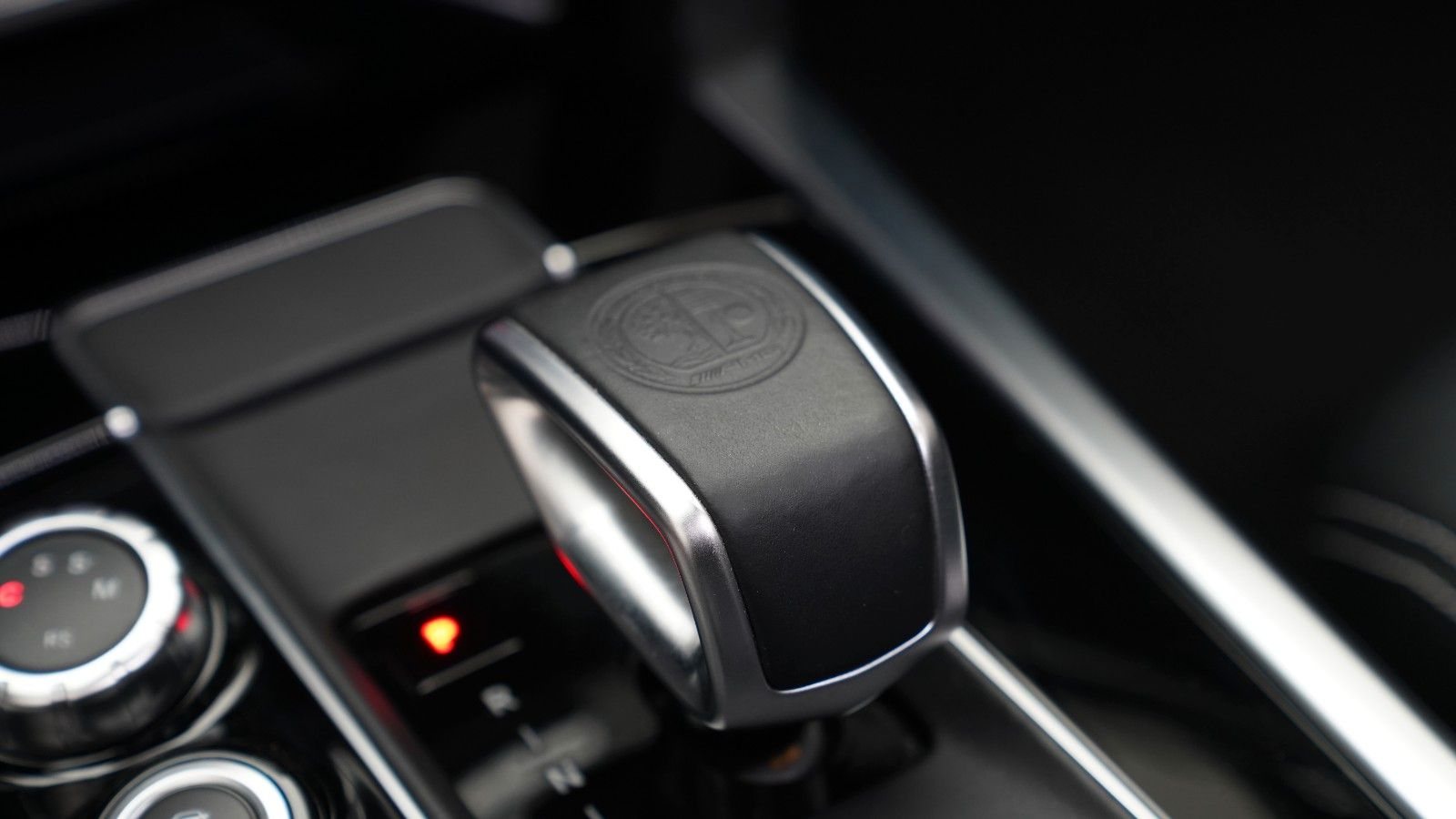 Mercedes-Benz E 63 AMG S 4Matic Limousine · HARMAN/KARDON · KAMER