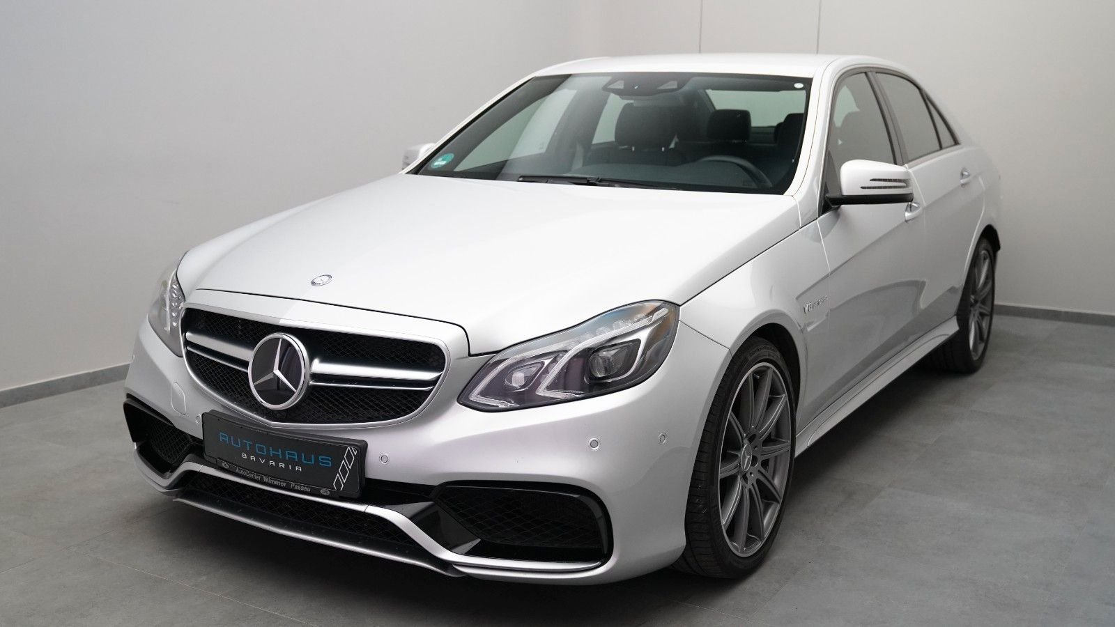 Mercedes-Benz E 63 AMG S 4Matic Limousine · HARMAN/KARDON · KAMER