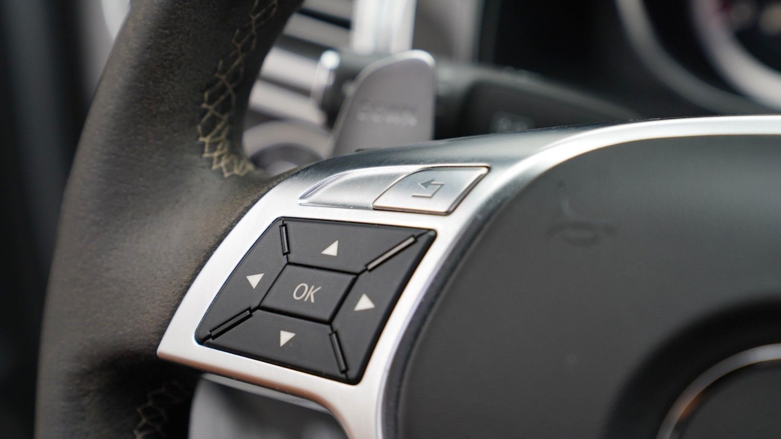 Mercedes-Benz E 63 AMG S 4Matic Limousine · HARMAN/KARDON · KAMER