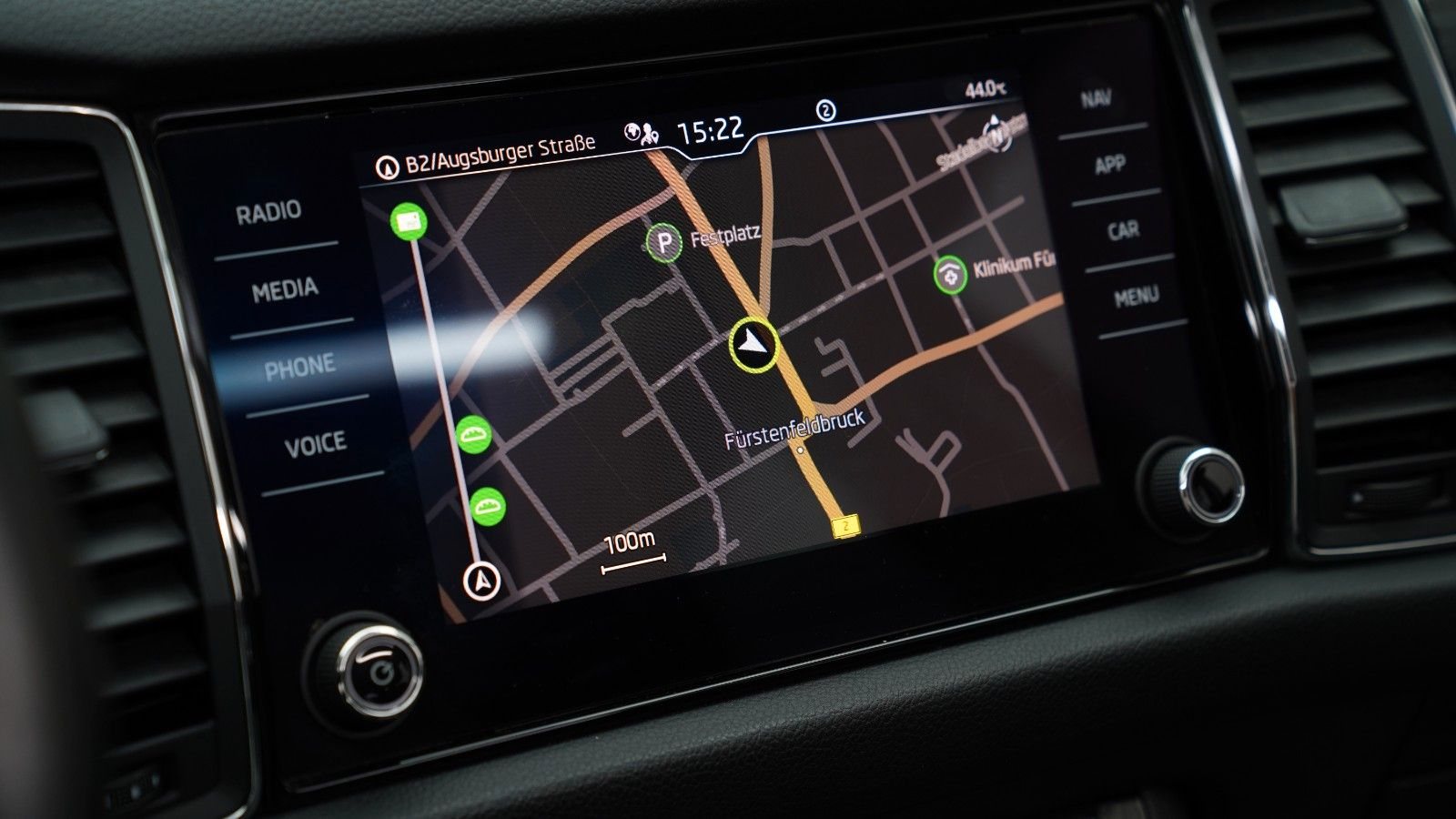 Skoda Kodiaq Style 4x4 · 7-SITZER · SZH · PDC · 1-HAND · CARPLA