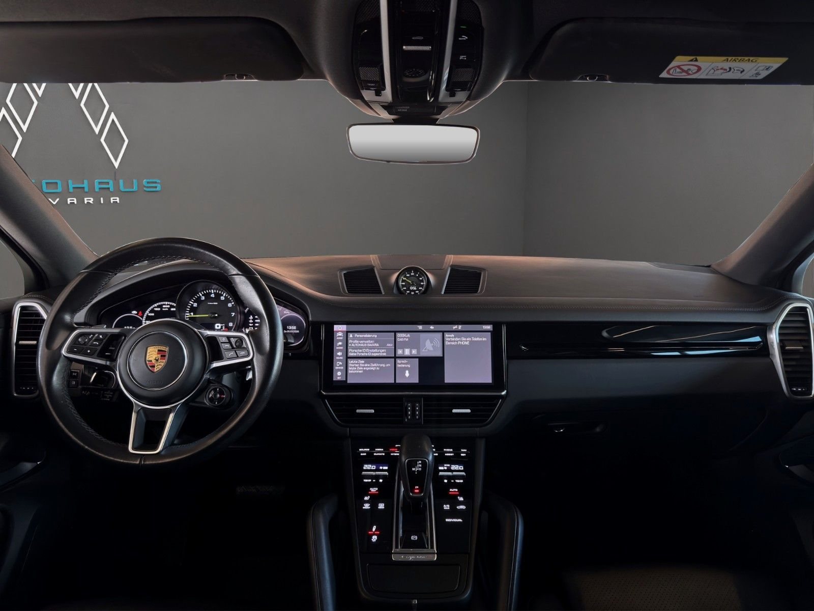 Porsche Cayenne Coupe · SPORT-CHRONO · PANO