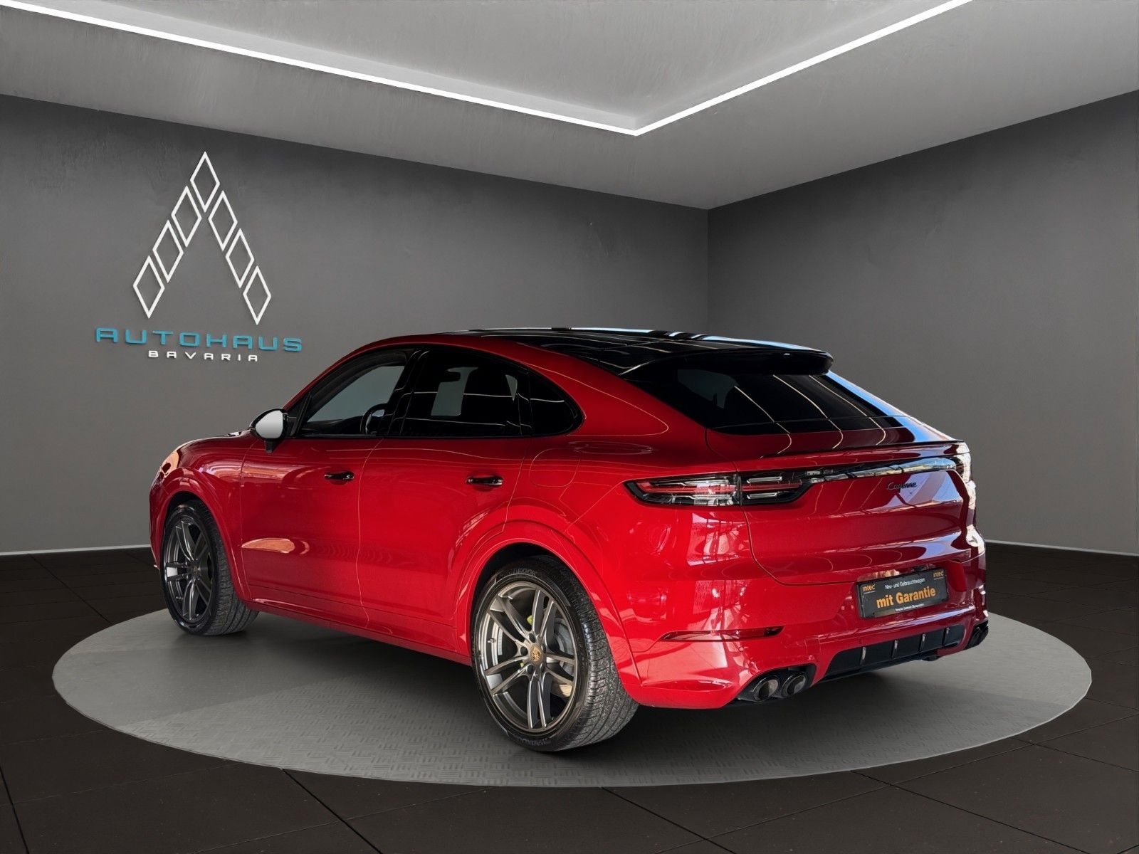 Porsche Cayenne Coupe · SPORT-CHRONO · PANO