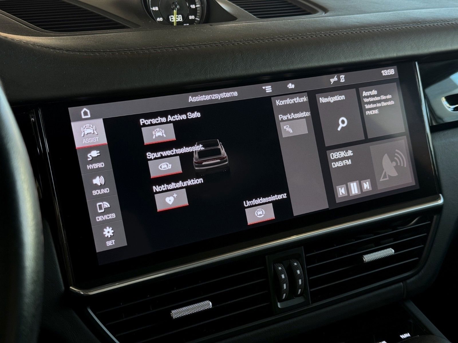 Porsche Cayenne Coupe · SPORT-CHRONO · PANO