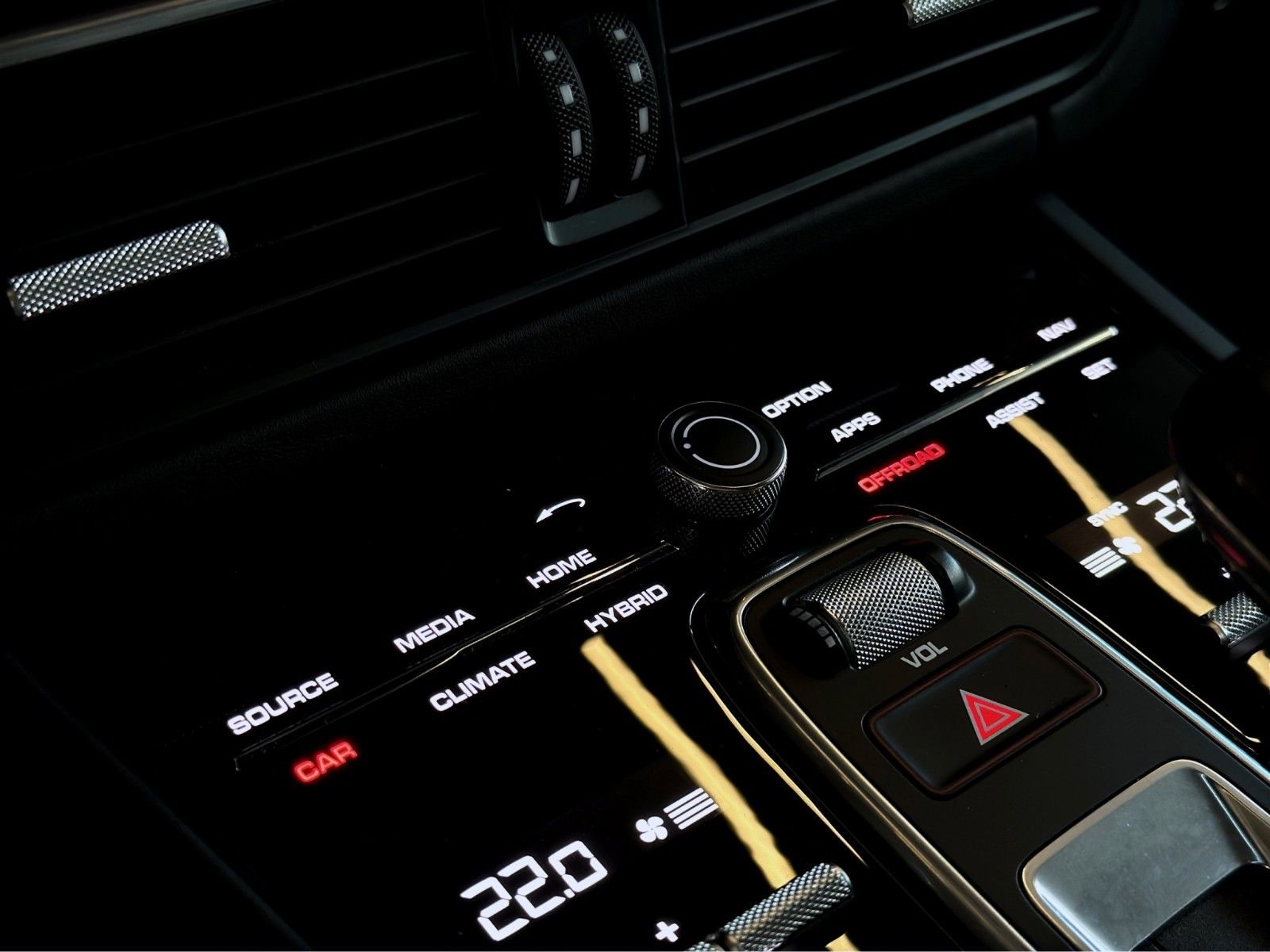 Porsche Cayenne Coupe · SPORT-CHRONO · PANO